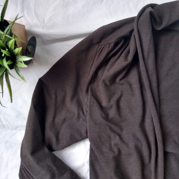 Blue Canoe Organic Cardigan - Picture 3 of 3